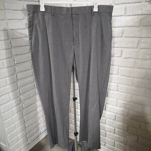 Perry Ellis Portfolio Men's Size 42/30 Grey Flat Front Lightweight Dress Pants
